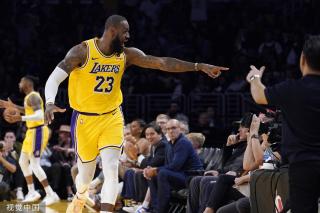 球迷倍感荣 球迷倍感荣