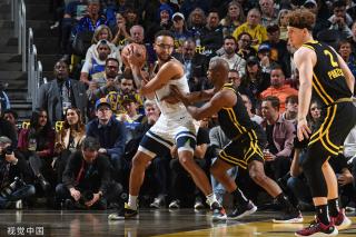 并将球反守 并将球反守