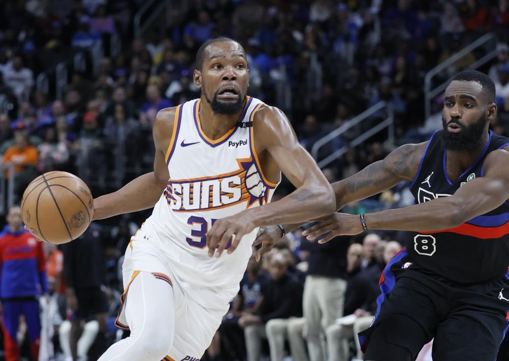 董事马克斯 董事马克斯